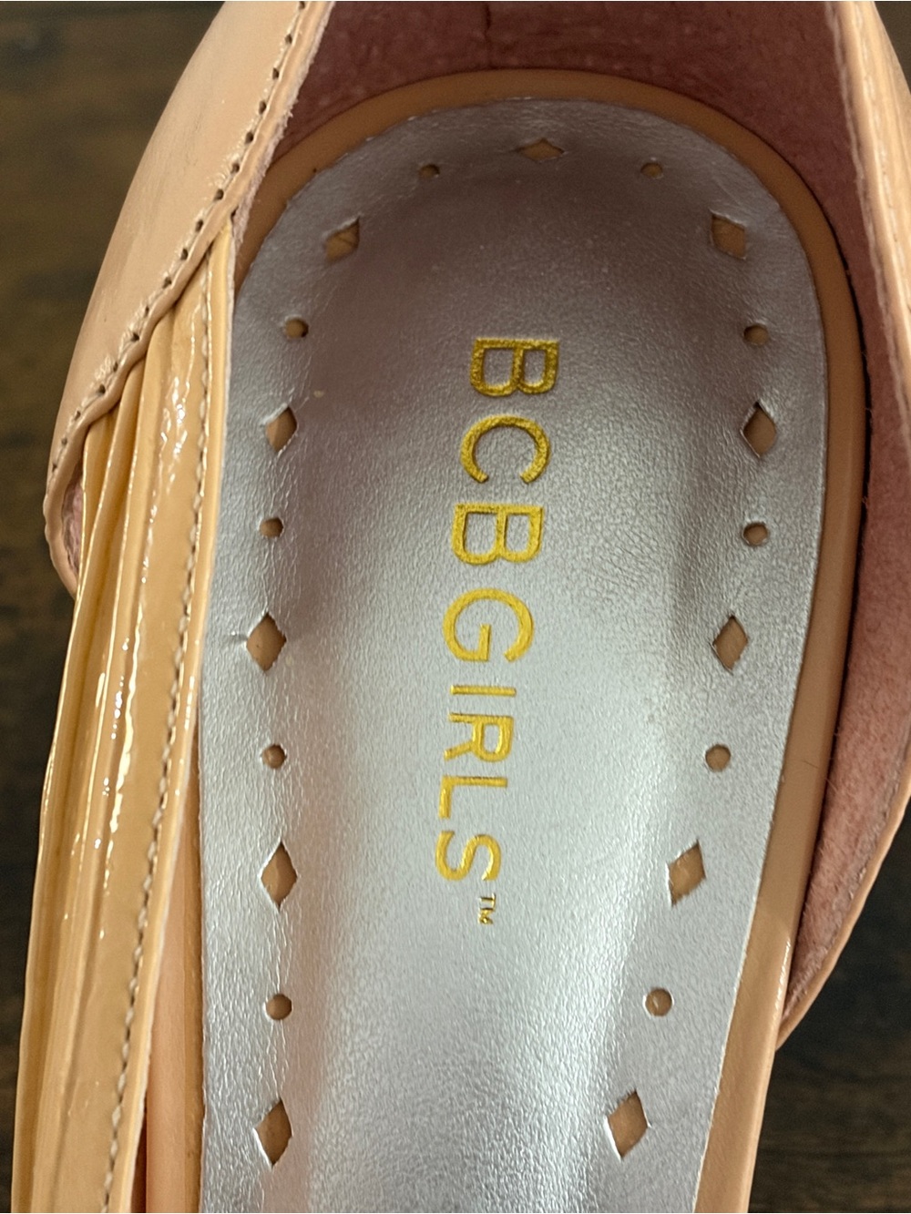BCBGirls Tan Open Toe Heels | Size 7 | 3" Heels - Picture 3 of 13